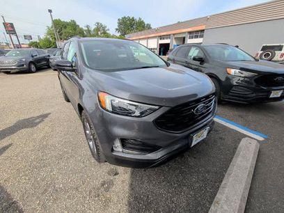Certified 2022 Ford Edge SEL w/ Sport Appearance Package