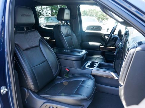 Used 2019 Chevrolet Silverado 1500 High Country AWD/4WD image 42