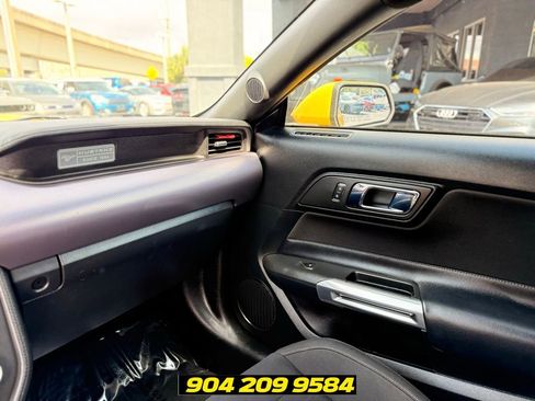 Used 2017 Ford Mustang GT RWD image 17