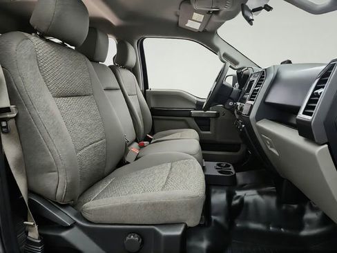 Used 2016 Ford F150 XLT AWD/4WD image 20
