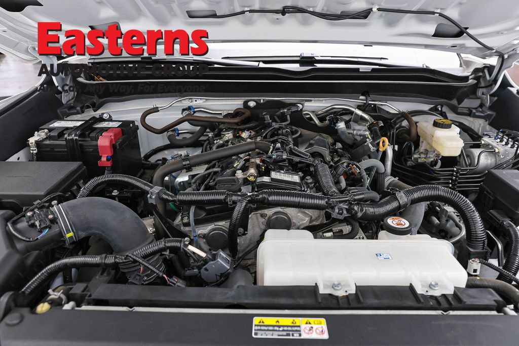 Used 2024 Toyota Tacoma SR RWD image 8