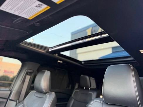 Used 2022 Ford Explorer ST w/ Equipment Group 401A AWD/4WD image 6