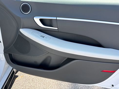 New 2026 Hyundai Sonata SEL image 14