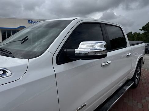 Used 2019 RAM 1500 Laramie AWD/4WD image 5