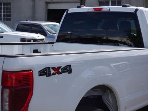 Used 2022 Ford F250 XLT image 11