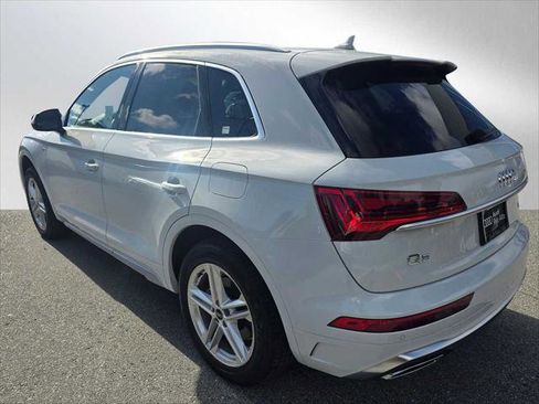 Used 2025 Audi Q5 e Premium Plus w/ Premium Plus Package image 5