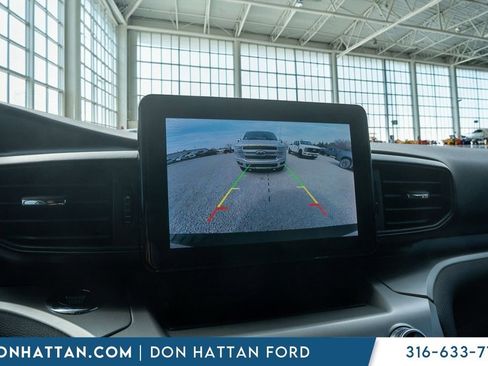 Used 2022 Ford Explorer XLT w/ Class IV Trailer Tow Package image 8