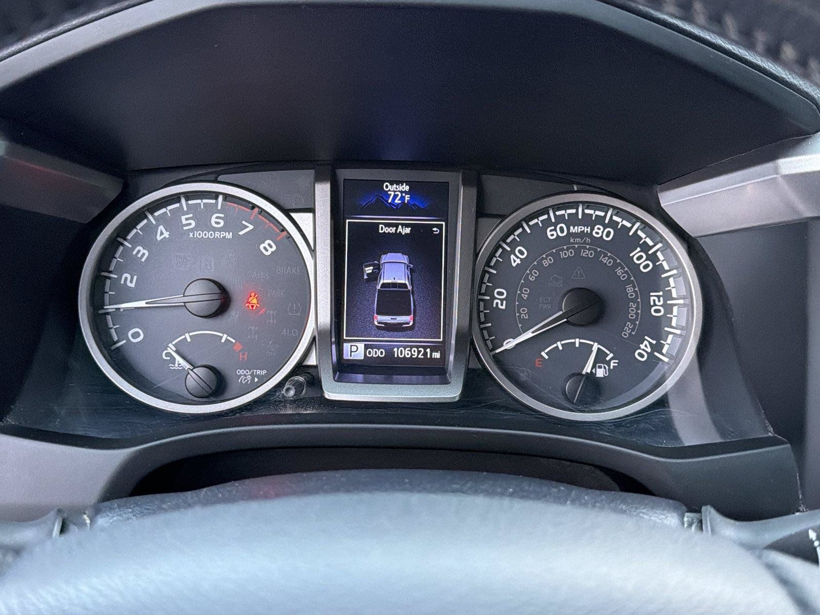 Used 2019 Toyota Tacoma SR5 RWD image 26