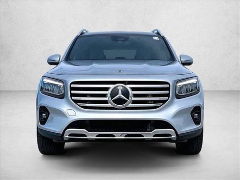 Used 2026 Mercedes-Benz GLB 250 image 3