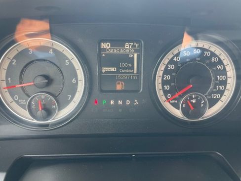 Used 2019 RAM 1500 Express AWD/4WD image 12