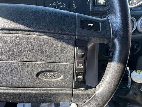 Used 1993 Ford Mustang LX image 14