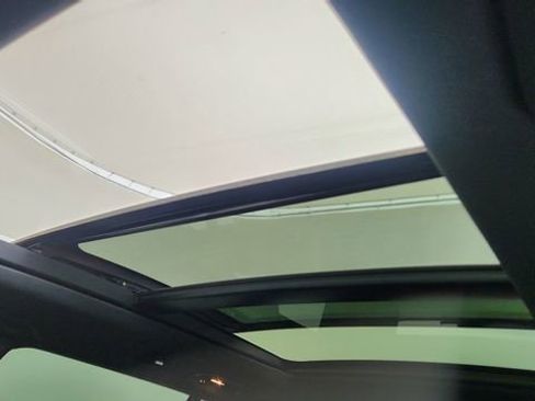 Used 2025 Mercedes-Benz GLS 450 4MATIC image 65