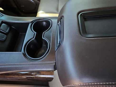 Used 2019 Chevrolet Tahoe LT w/ Luxury Package image 24