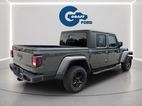 Used 2021 Jeep Gladiator Sport AWD/4WD image 6