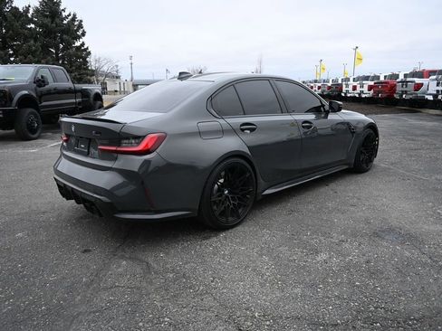 Used 2022 BMW M3 Competition w/ M Carbon Exterior Package AWD/4WD image 11