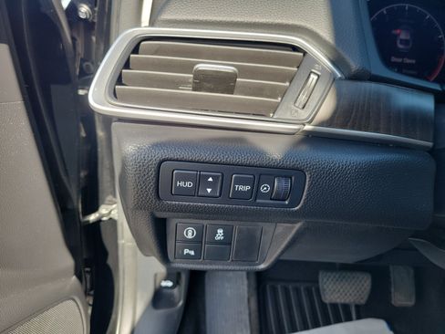 Used 2019 Honda Accord Touring image 17