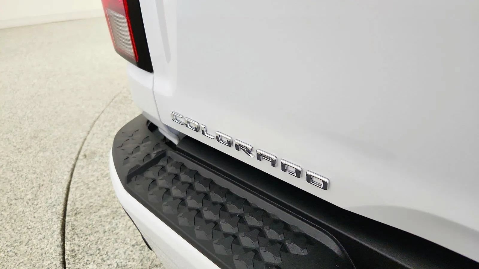 New 2026 Chevrolet Colorado LT w/ Advanced Trailering Package AWD/4WD image 35