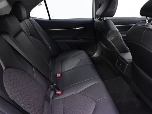 Used 2022 Toyota Camry XSE w/ Cold Weather Package FWD image 17