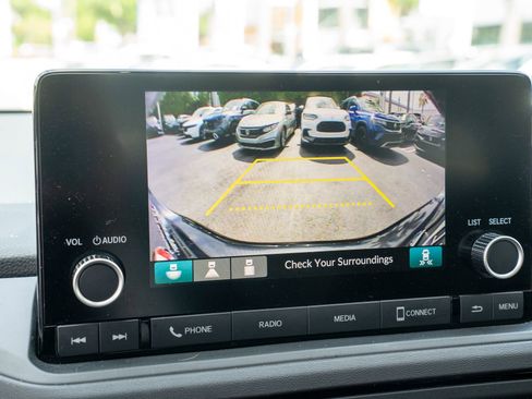 Certified 2025 Honda Accord SE image 32