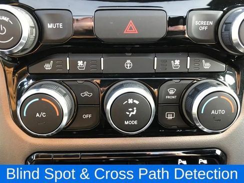 Used 2021 RAM 1500 Laramie image 15