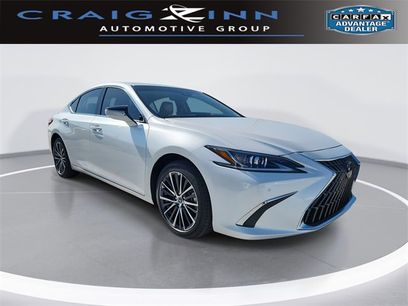 New 2025 Lexus ES 300h w/ Premium Package