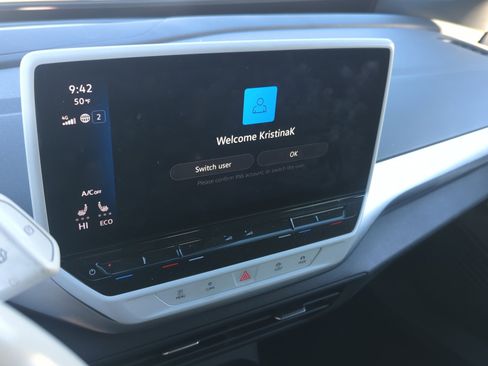 Certified 2021 Volkswagen ID.4 1st Edition image 24