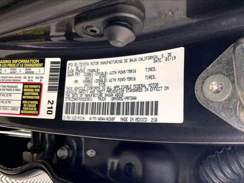 Used 2019 Toyota Tacoma SR5 AWD/4WD image 43