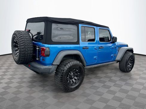 Used 2022 Jeep Wrangler Unlimited Rubicon w/ Steel Bumper Group AWD/4WD image 6