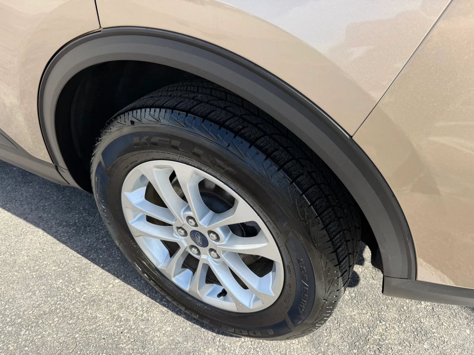 Used 2020 Ford Escape SE AWD/4WD image 37