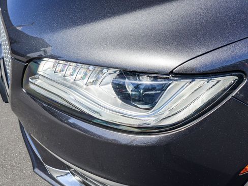 Used 2017 Lincoln MKZ Premiere image 24