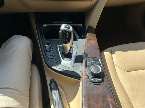 Used 2014 BMW 328i xDrive Sedan image 13