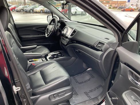 Used 2016 Honda Pilot Touring image 47