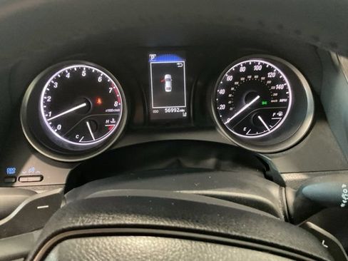 Used 2024 Toyota Camry SE FWD image 30