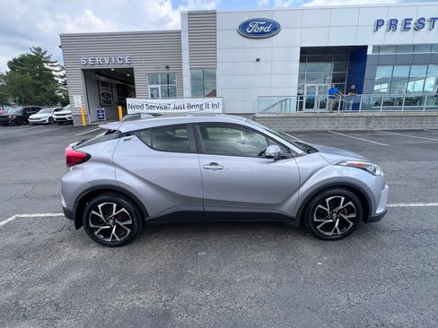 Used 2018 Toyota C-HR XLE FWD image 7