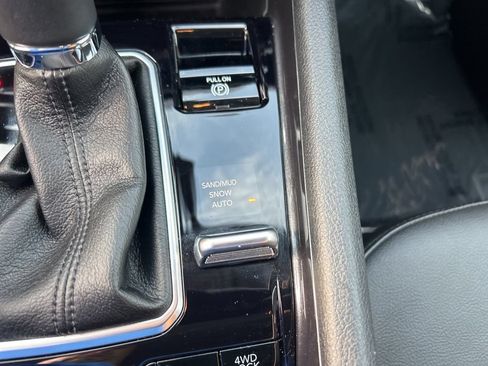 Certified 2022 Jeep Compass Latitude AWD/4WD image 39