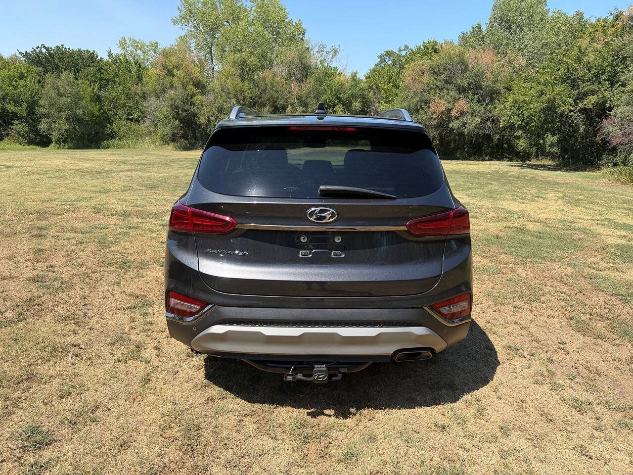 Used 2020 Hyundai Santa Fe Limited FWD image 5