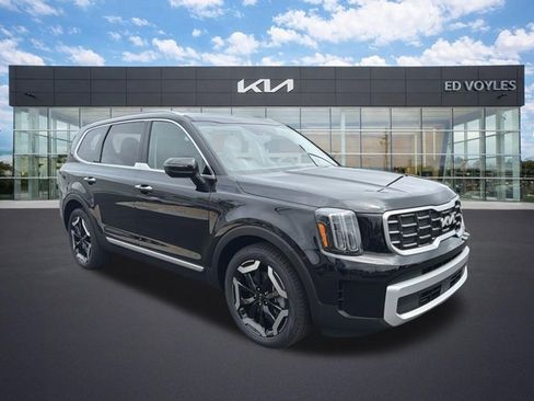 Certified 2025 Kia Telluride S AWD/4WD image 1