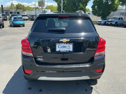 Used 2021 Chevrolet Trax LT FWD image 5