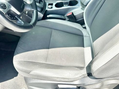 Used 2016 Ford Escape S FWD image 13