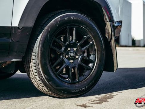 Used 2022 Land Rover Defender 90 X-Dynamic S image 59