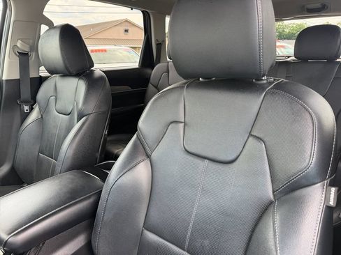 Used 2022 Kia Telluride EX AWD/4WD image 13