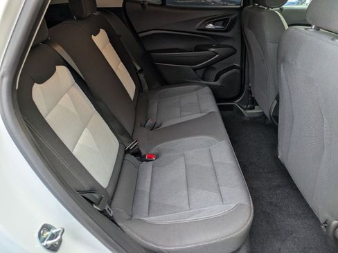 Used 2024 Chevrolet Trax LS w/ LS Convenience Package image 26