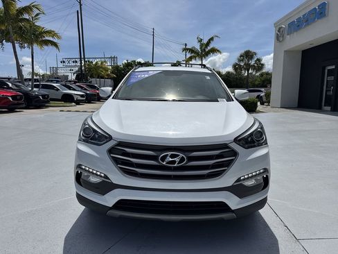 Used 2018 Hyundai Santa Fe Sport w/ 2.4L Value Package 02 FWD image 29