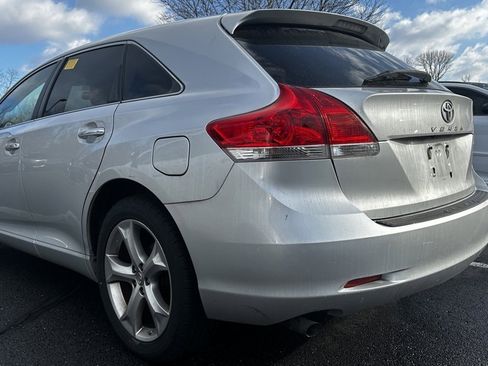 Used 2009 Toyota Venza image 3