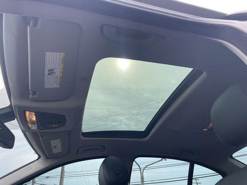 Used 2016 BMW 535i Sedan RWD image 13