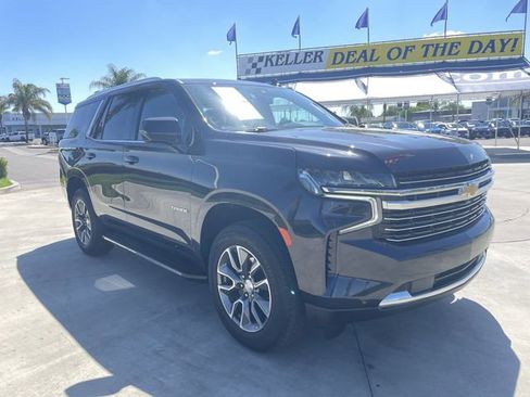 Used 2024 Chevrolet Tahoe LT w/ Luxury Package RWD image 2