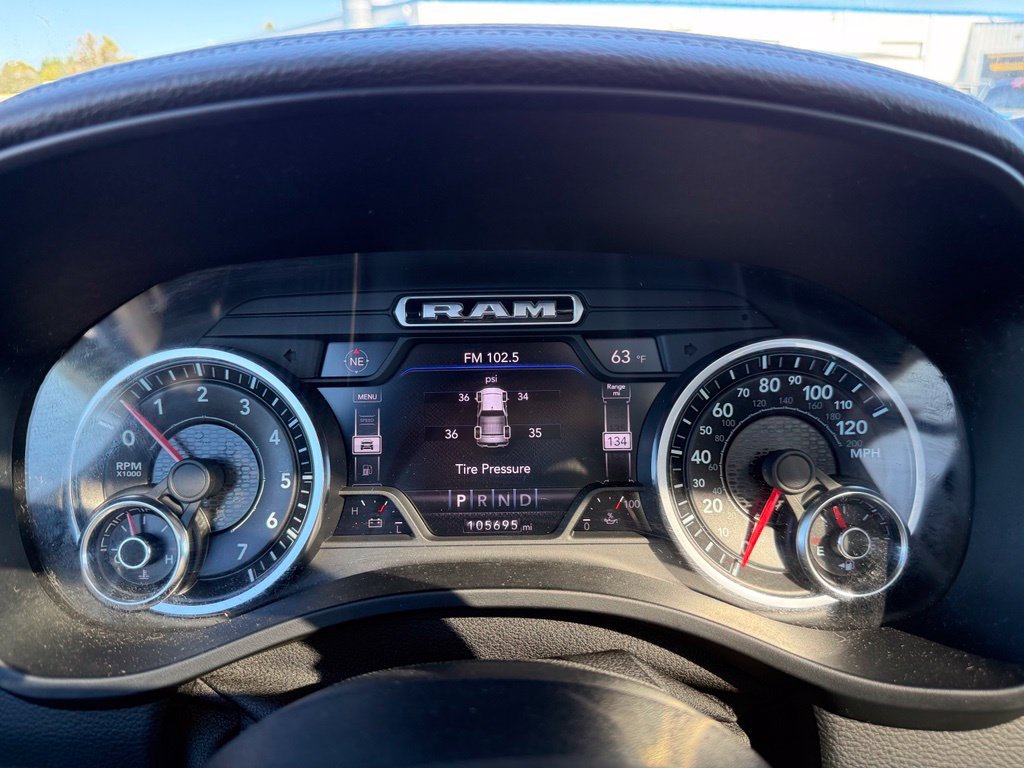 Used 2020 RAM 1500 Laramie AWD/4WD image 32