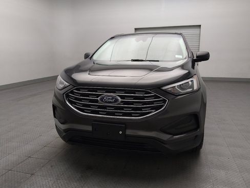 Used 2019 Ford Edge SE FWD image 15