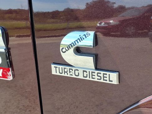 Used 2012 RAM 2500 Laramie w/ Cold Weather Group image 7