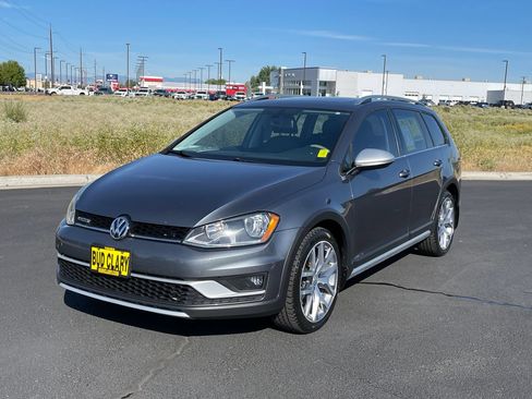 Used 2017 Volkswagen Golf Alltrack SEL AWD/4WD image 7